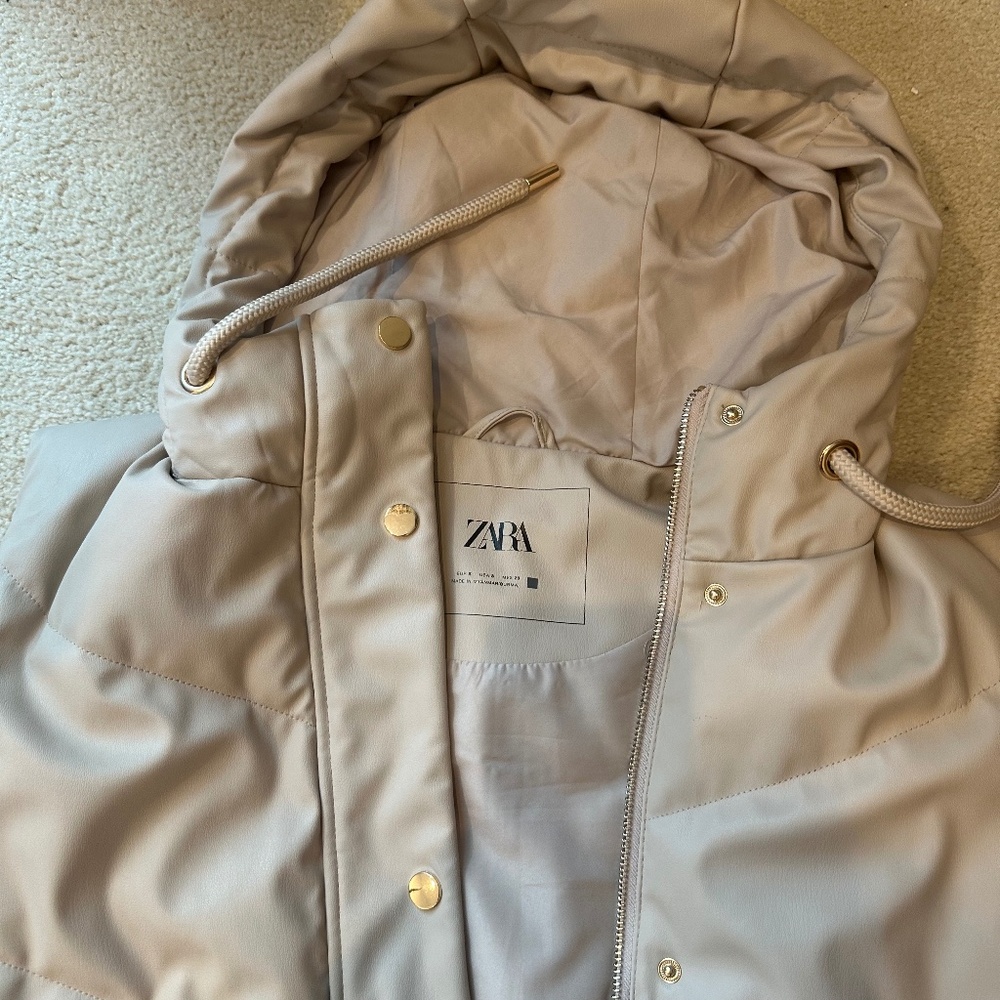 Zara vest